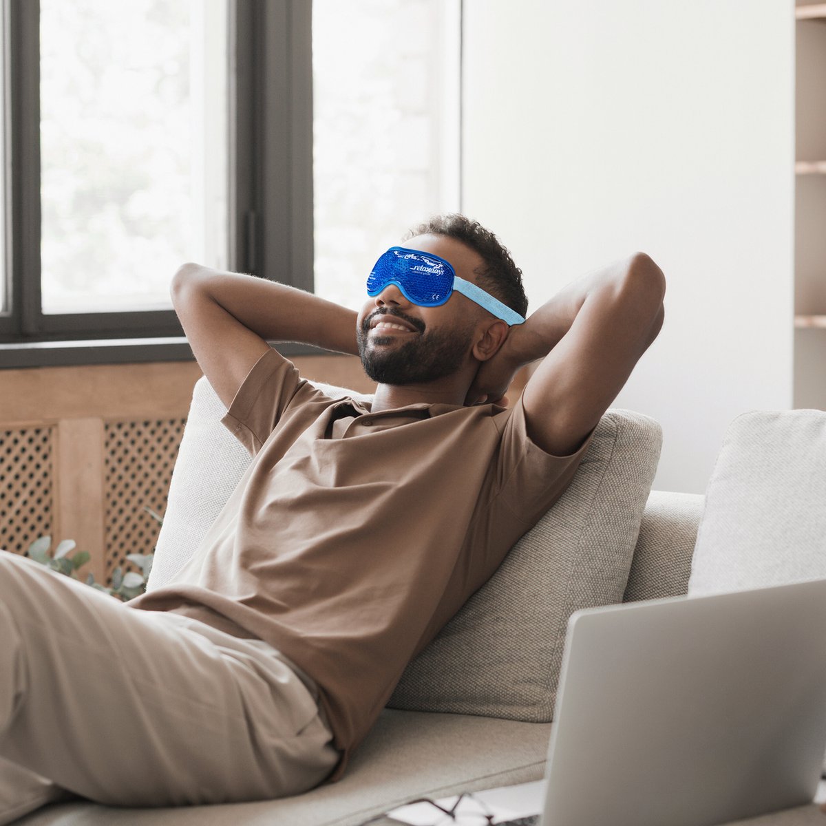 Gewogen oogmasker voor een diepere slaap - satijn en lavendel | bol
