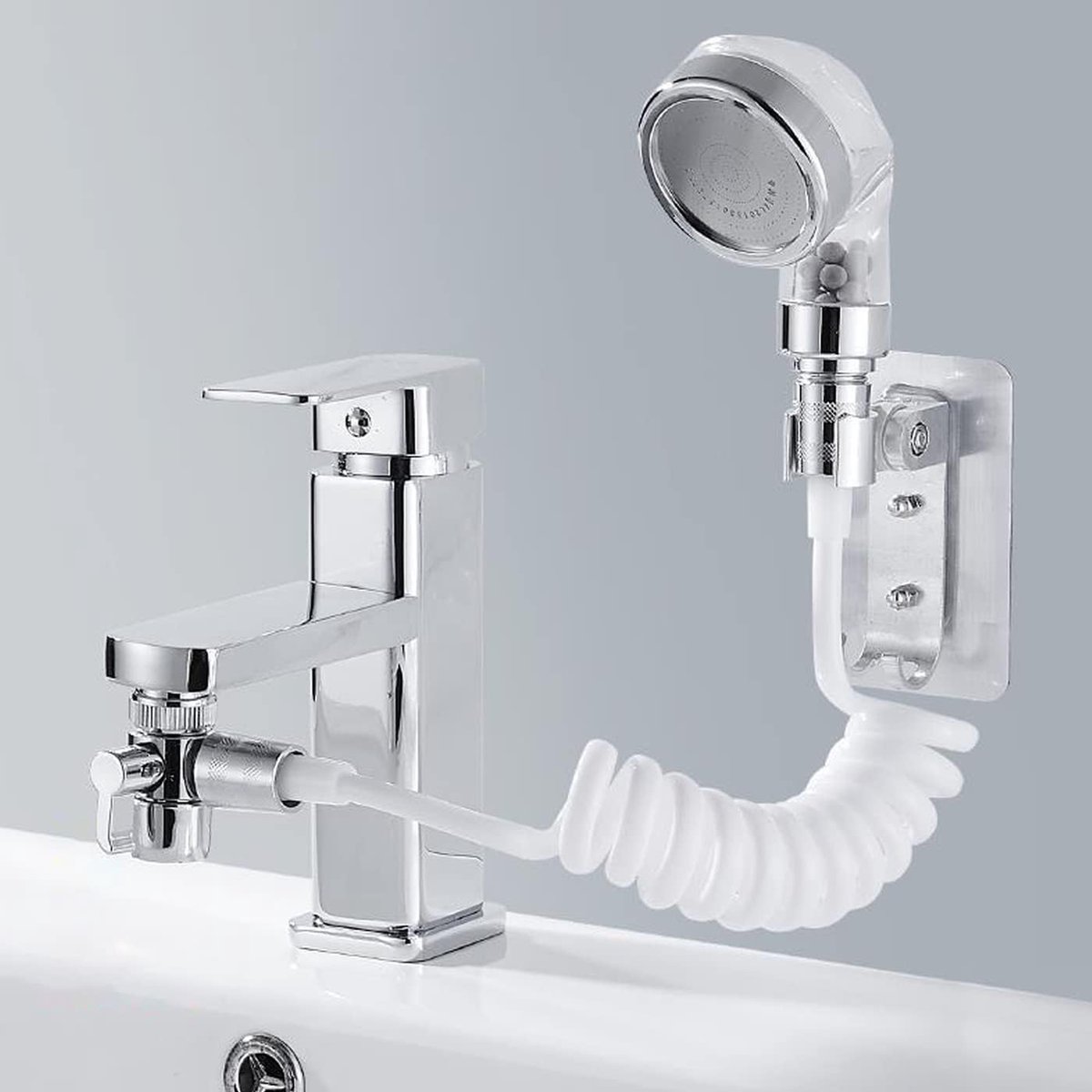 Douchette pour lavabo de salle de bain, pommeau de douche universel, tube  télescopique, parfait pour laver les cheveux ou nettoyer l'évier et le  bidet : : Bricolage