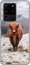 Geschikt voor Samsung Galaxy S20 Ultra hoesje - Schotse Hooglander - Sneeuw - Berg - Siliconen Telefoonhoesje