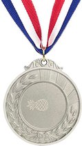 Akyol - ananas medaille zilverkleuring - Ananas - lievelings fruit - vriendschap - leuk cadeau voor je vrienden om te geven