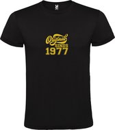 Zwart T-Shirt met “Original Sinds 1977 “ Afbeelding Goud Size L