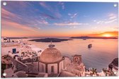 Tuinposter – Uitzicht op Griekse Kustplaats Santorini - 75x50 cm Foto op Tuinposter (wanddecoratie voor buiten en binnen)