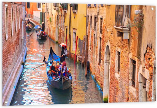 Tuinposter – Toeristen in Gondels over de Wateren van Venetië - 120x80 cm Foto op Tuinposter (wanddecoratie voor buiten en binnen)