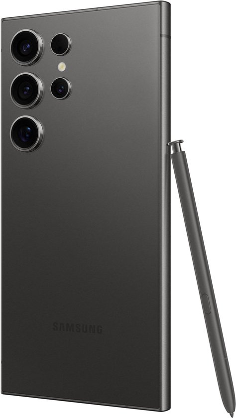 Grijze Samsung Galaxy S24 Ultra met S Pen. Achterkant met vier camera's en Samsung logo.