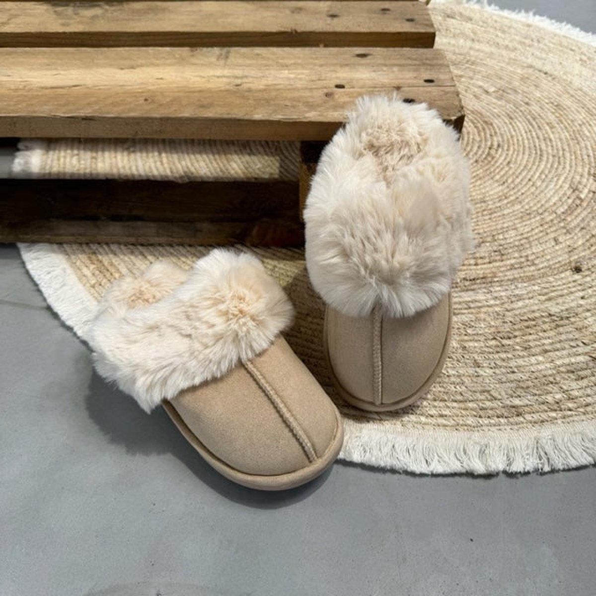 Cozy pantoffels beige 39 / Beige