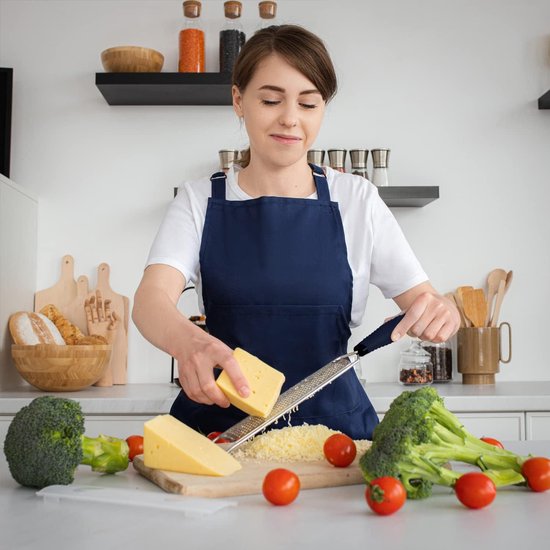 Käsereibe für Parmesankäse - Zitrone Ingwer Knoblauch Muskatnuss ...