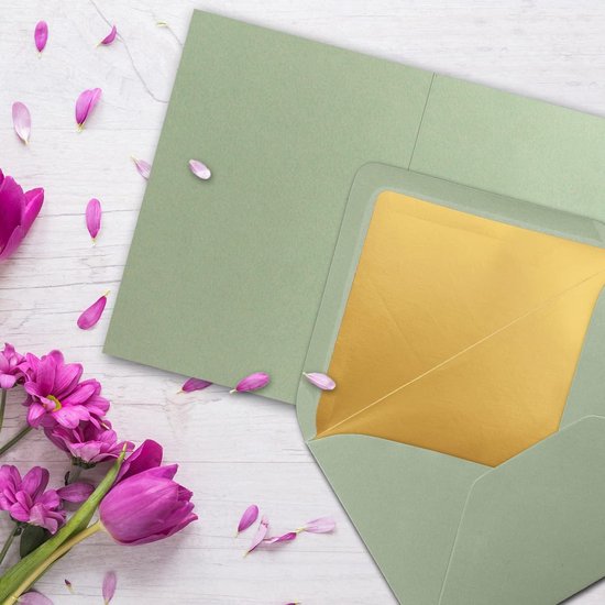 FarbenFroh Enveloppen, 100 stuks, DIN C5 enveloppen 22,0 x 15,4 cm, natte plakrand zonder venster, Kerstmis, wenskaarten
