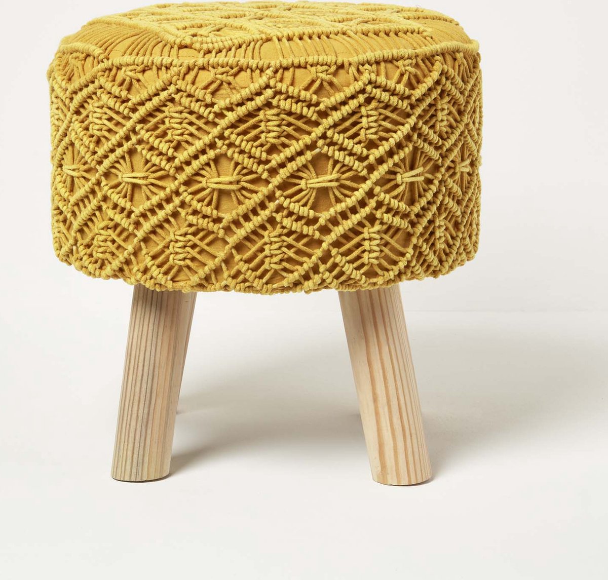 Homescapes Willow – Macrame kruk rond met houten poten – goudgeel, 43 cm hoog