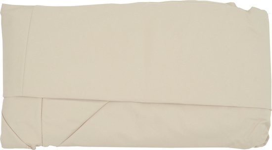 Opgevouwen crème-beige parasoldoek met een overlappende sluiting.