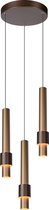 Drie bronzen hanglampen met bruine accenten en warme gloed, op witte achtergrond.