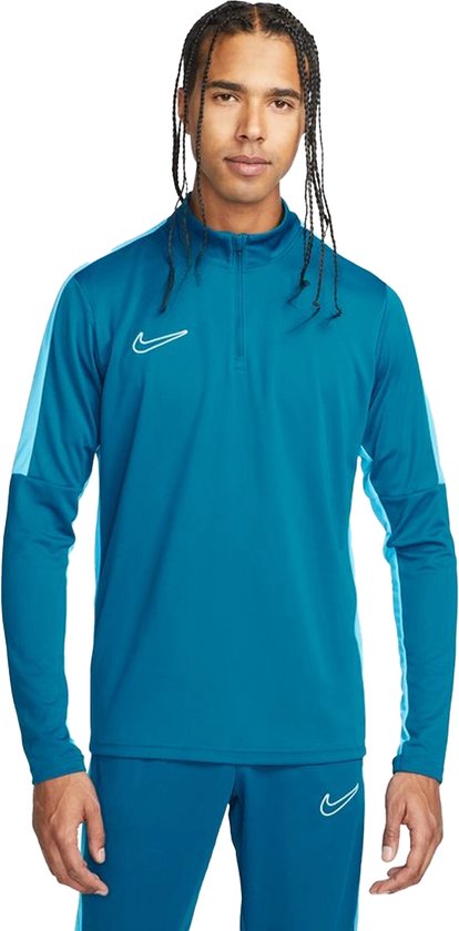 zip top nike