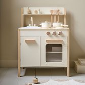 Petite Amélie Speelkeuken Hout Beige - Kinderkeuken incl. 10 Speelgoed Keukenaccessoires - Duurzaam hout - Met Naturel Details voor een Vleugje Natuurlijke Charme - Elegant, Tijdloos & Vol Verbeelding