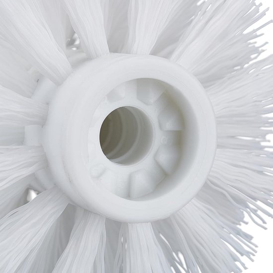 Close-up van de witte toiletborstelkop met witte borstelharen en een ronde witte houder met schroefdraad.