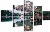 Schilderij - Huisje aan een bergmeer, 5luik, premium print