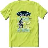 A bad Day Fishing - Vissen T-Shirt | Blauw | Grappig Verjaardag Vis Hobby Cadeau Shirt | Dames - Heren - Unisex | Tshirt Hengelsport Kleding Kado - Groen - L