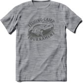 Fishing - Vissen T-Shirt | Grappig Verjaardag Vis Hobby Cadeau Shirt | Dames - Heren - Unisex | Tshirt Hengelsport Kleding Kado - Donker Grijs - Gemaleerd - S