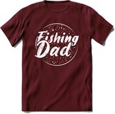 Fishing Dad - Vissen T-Shirt | Grappig Verjaardag Vis Hobby Cadeau Shirt | Dames - Heren - Unisex | Tshirt Hengelsport Kleding Kado - Burgundy - S