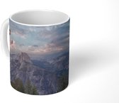 Mok - Heteluchtballon vliegt over Yosemite National Park in Californië - 350 ML - Beker - Uitdeelcadeautjes