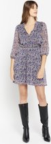 LOLALIZA Bloemenjurk met V-hals - Marine Blauw - Maat 46