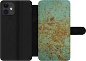 Bookcase Geschikt voor iPhone 12 Pro Max telefoonhoesje - Roest print - Turquoise - Metaal - Met vakjes - Wallet case met magneetsluiting