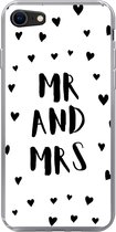 Geschikt voor iPhone 7 hoesje - Quotes - 'Mr and Mrs' - Hart - Spreuken - Siliconen Telefoonhoesje