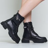 LIZZY - zwarte bikerboots - met zakje