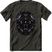 Leeuw - Dieren Mandala T-Shirt | Paars | Grappig Verjaardag Zentangle Dierenkop Cadeau Shirt | Dames - Heren - Unisex | Wildlife Tshirt Kleding Kado | - Donker Grijs - XL