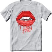 Love You Lips - Valentijn T-Shirt | Grappig Valentijnsdag Cadeautje voor Hem en Haar | Dames - Heren - Unisex | Kleding Cadeau | - Licht Grijs - Gemaleerd - 3XL