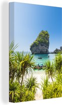 Canvas schilderij 120x180 cm - Wanddecoratie Weergave van Nui Beach in Thailand - Muurdecoratie woonkamer - Slaapkamer decoratie - Kamer accessoires - Schilderijen