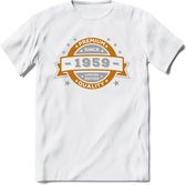 Premium Since 1959 T-Shirt | Goud - Zilver | Grappig Verjaardag Kleding Cadeau Shirt | Dames - Heren - Unisex Tshirt | - Wit - L
