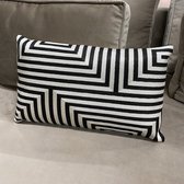 Colmore - Sierkussen - Luxe - Borduur - zwart/wit - 50x30 cm - Cushion black/white - inclusief binnenkussen