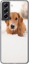 Geschikt voor Samsung Galaxy S21 FE hoesje - Hond - Sneeuw - Winter - Siliconen Telefoonhoesje