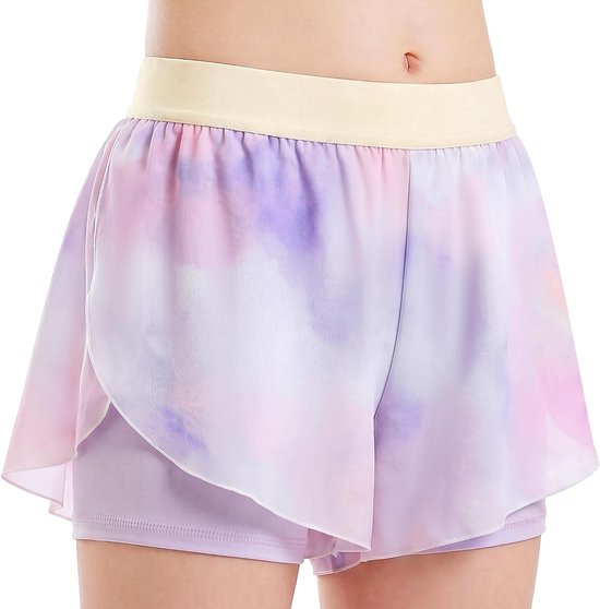 Close-up van een paars-roze tie-dye sportshort voor meisjes met een hoge, effen beige tailleband.
