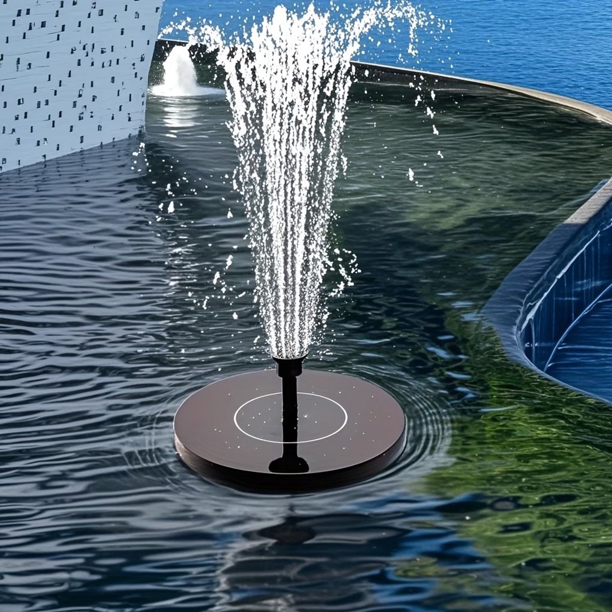 Solar Fontein met 6 Sproeikoppen thumbnail 2