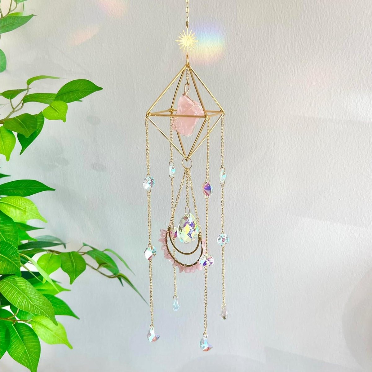Rozenkwarts Suncatcher - Kristal Regenboog Maker - Decoratie Raam - Natuursteen Edelsteen - 50.8 cm - Rosé