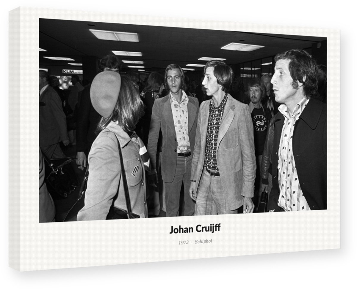 Nederlands Elftal 1973 Schiphol Canvas Schilderij 45x30 cm - Cruijff Neeskens Wanddecoratie - Canvas op Frame Muurdecoratie - Voetbal Kunstdruk
