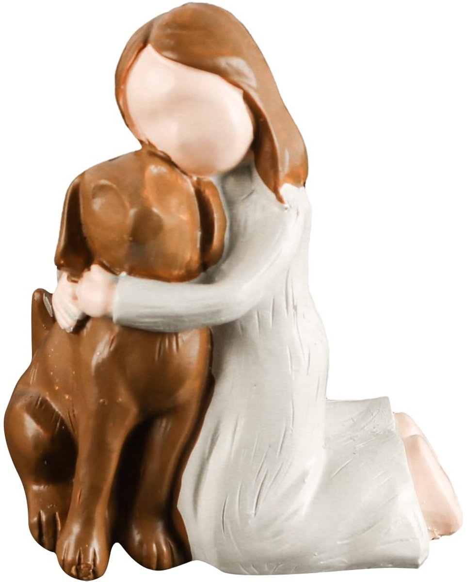 Dailygoods- Hondbeeld Engelhond - Beeldjes voor binnen - Beeldjes decoratie - Hars beeldje - Handbeschilderd - 10 x 7,5 x 5 cm