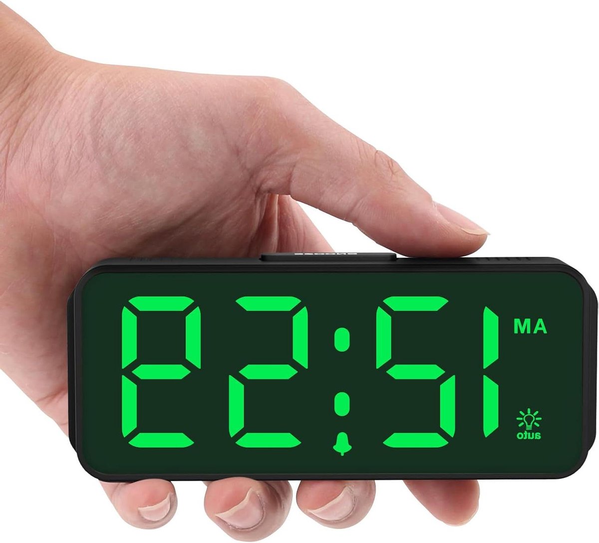 Digitale Wekker - Draagbare Klok - Wakker Worden - Automatisch Dimbaar - Grote Cijfers - Groene Cijfers