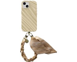 AVY Hoesje Met Telefoonkoord | Geschikt voor Apple iPhone 15 | Compatibel met MagSafe | Hard Shell Back Cover | Stijlvol Bijpassend Koord 32CM | Aurum Gold | Goud