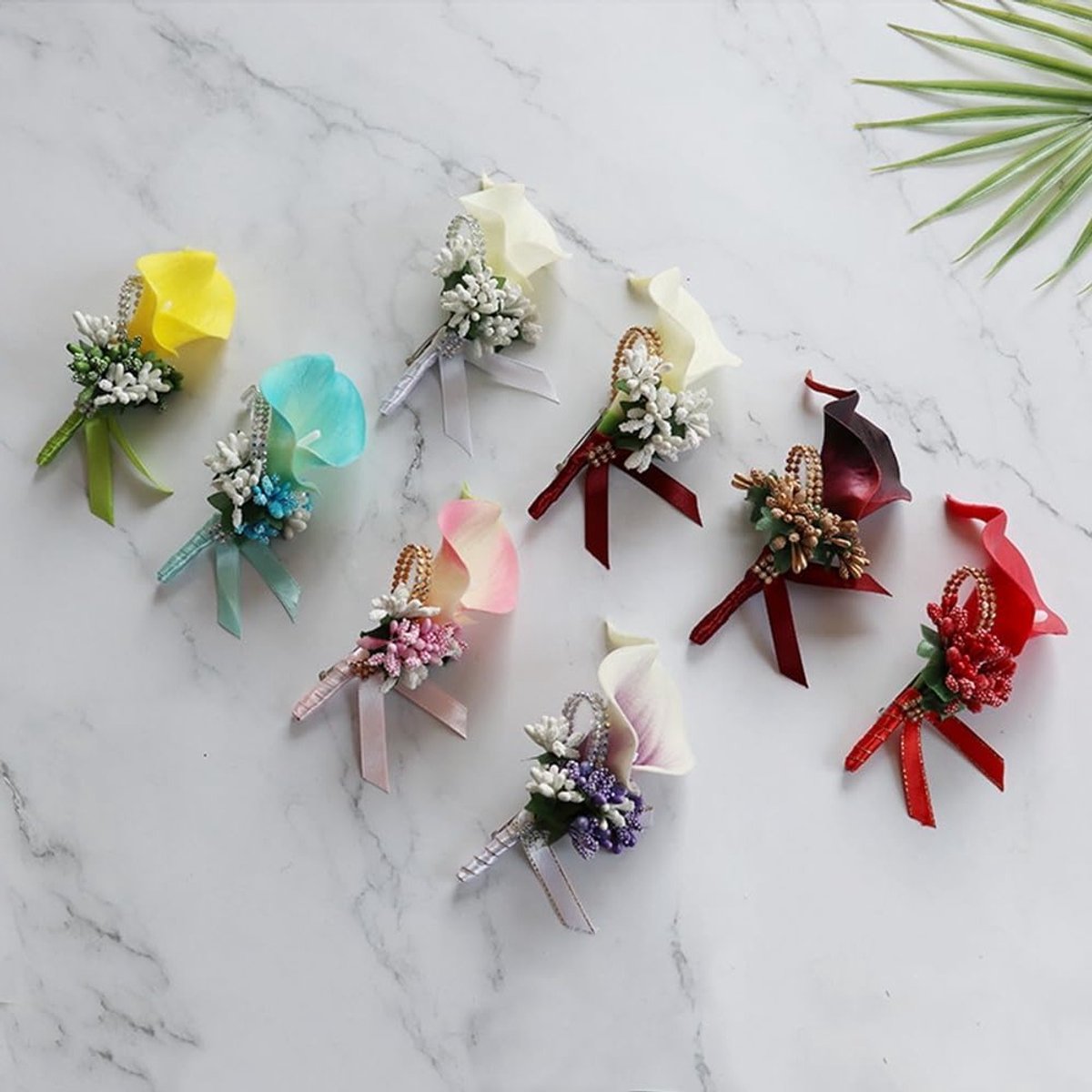 4 Stuks Kunstbloemen Calla Lelie Corsage met Veiligheidsspeld voor Bruiloft - Donkerblauw Boutonnière voor Bruidegom, Bruidsaccessoires en Feestdecoratie