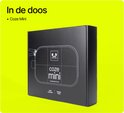 Zwarte doos met "Coze Mini Accessories Pouch" erop