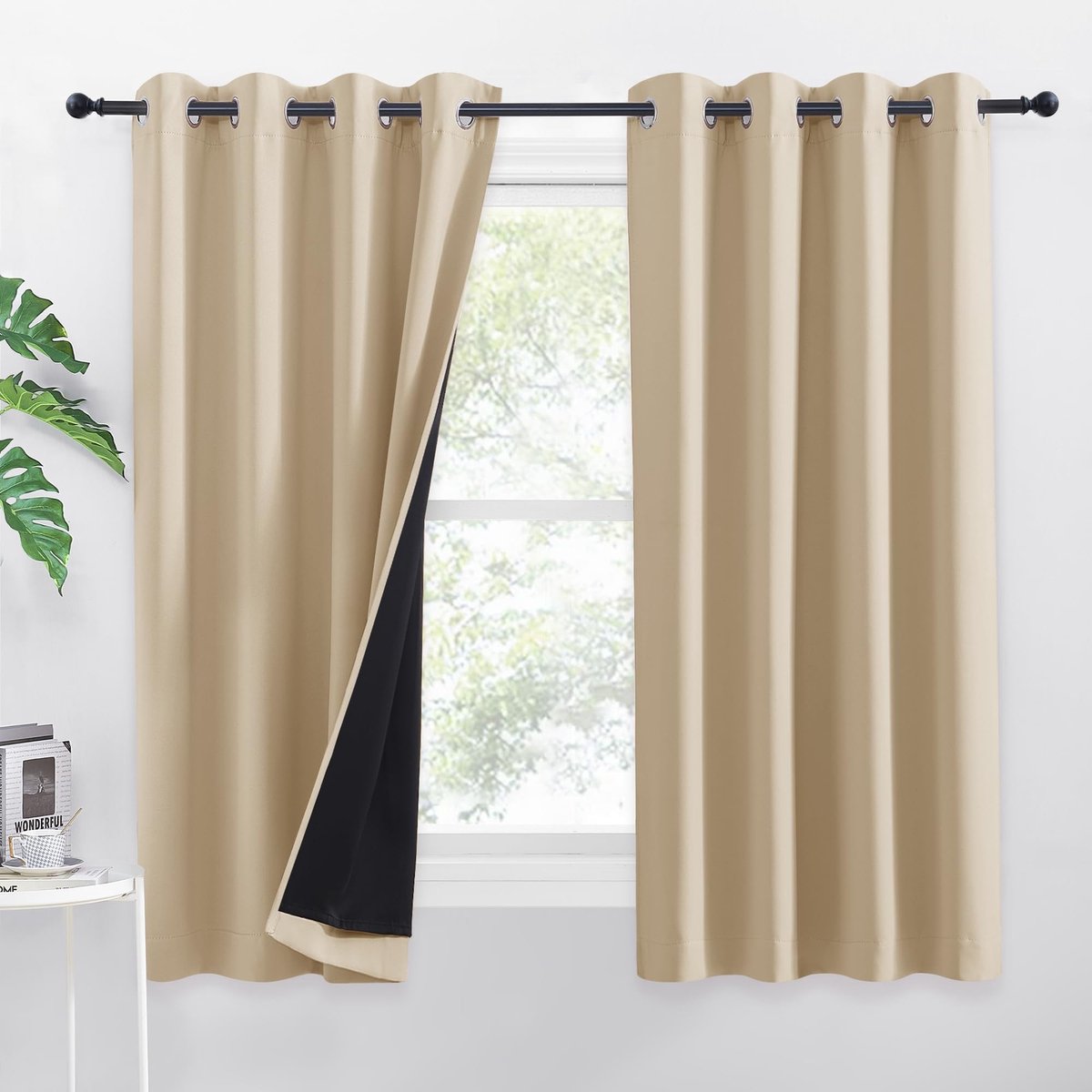 Dailygoods- Verduisterende Gordijnen 100% Lichtwerend - Gevoerde Gordijnen - Isolerende Thermische 2 Stuks - 140x145cm - Metalen Oogjes - Raamdecoratie