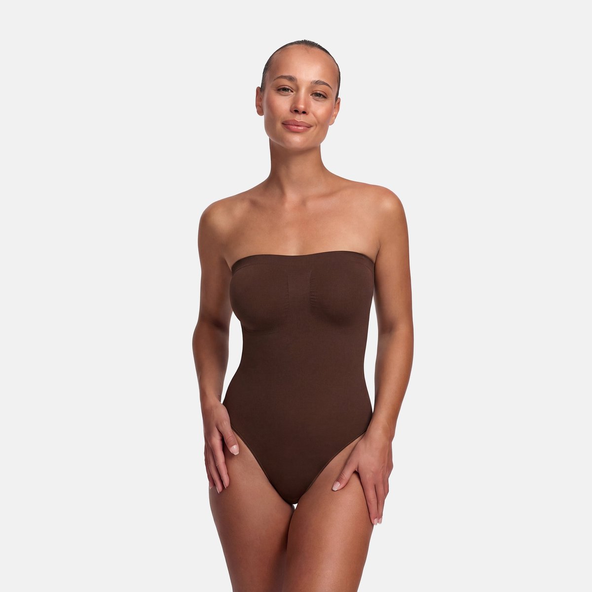 creamyfabrics Creamy Fabrics - Bodysuit Sculpting Shapewear Strapless - Met Slip - Ultra Zacht - Sculptend - Comfortabel - Bruin - Xs
