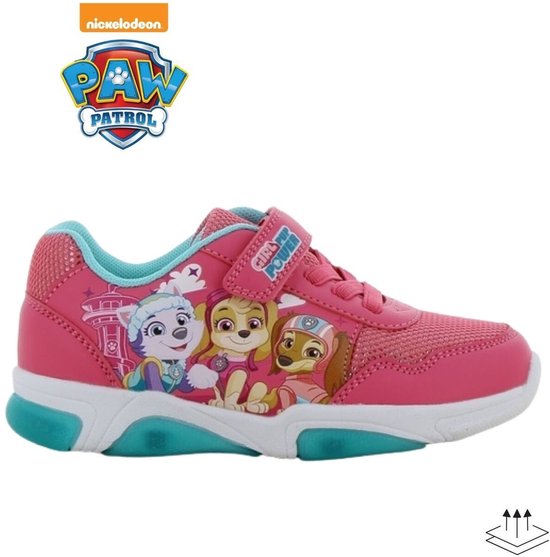 Roze sneaker met klittenband, Paw Patrol print en lichtjes.
