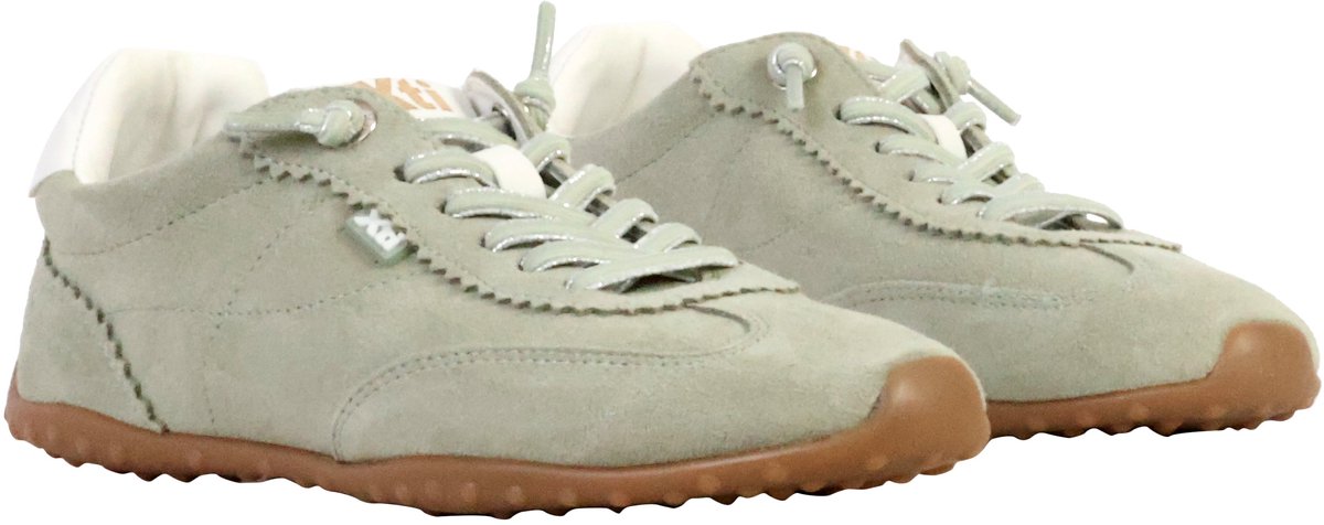 Lage leren sneakers