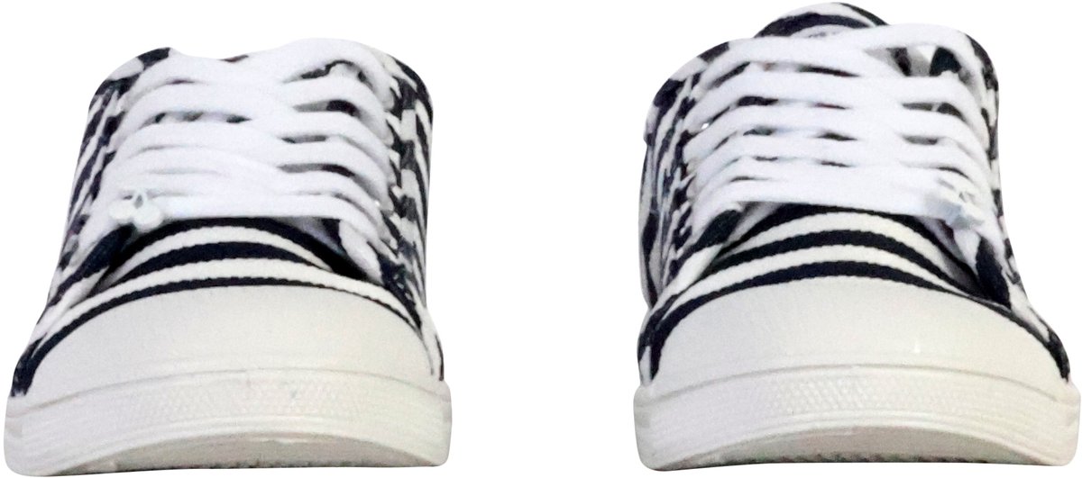 Basic 02 veterschoenen