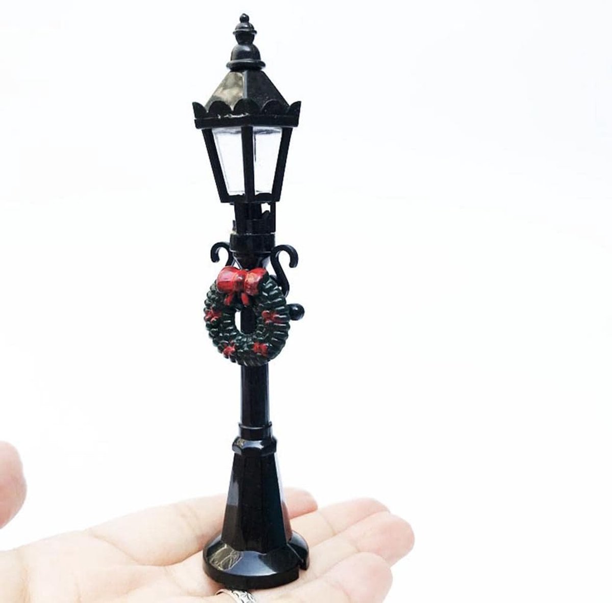 Miniatuur Straatlantaarn - Poppenhuis Decoratie - Kerstdorp Aanleg - Set van 2 - 12cm Lantaarn - Zwart – foto 2