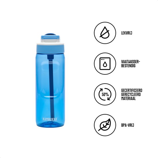 Bouteille d'eau Kambukka bleue transparente avec bouchon blanc et bleu avec paille. Icônes indiquant étanche, lavable au lave-vaisselle, matériau recyclé et sans BPA.