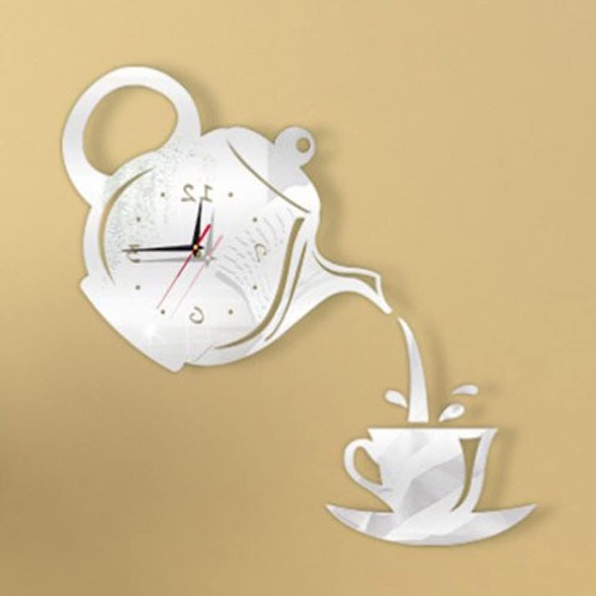 Creatieve 3D Wandklok van Acryl in de Vorm van een Koffiekop en Theepot, Modern Design voor Thuis, Kantoor en Restaurant, 40x40CM