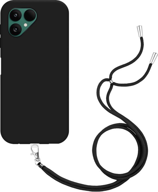 Zwarte smartphone case met aan de achterkant een driedelige camera-opstelling en een zwart telefoonkoord.